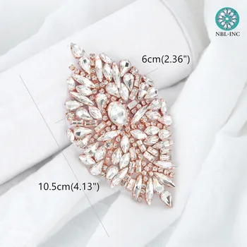 (30KS) Velkoobchod ručně vyráběné korálky crystal drahokamu nášivka patch žehlička na svatební šaty WDD0710