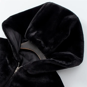 Zimní Tlusté Teplé Krátké Bundy Ženy Sexy Krátké Umělé Kožešiny Kabát Ženy 2021 Luxusní Volné Bundy S Černými PU Kůže Elastický Lem